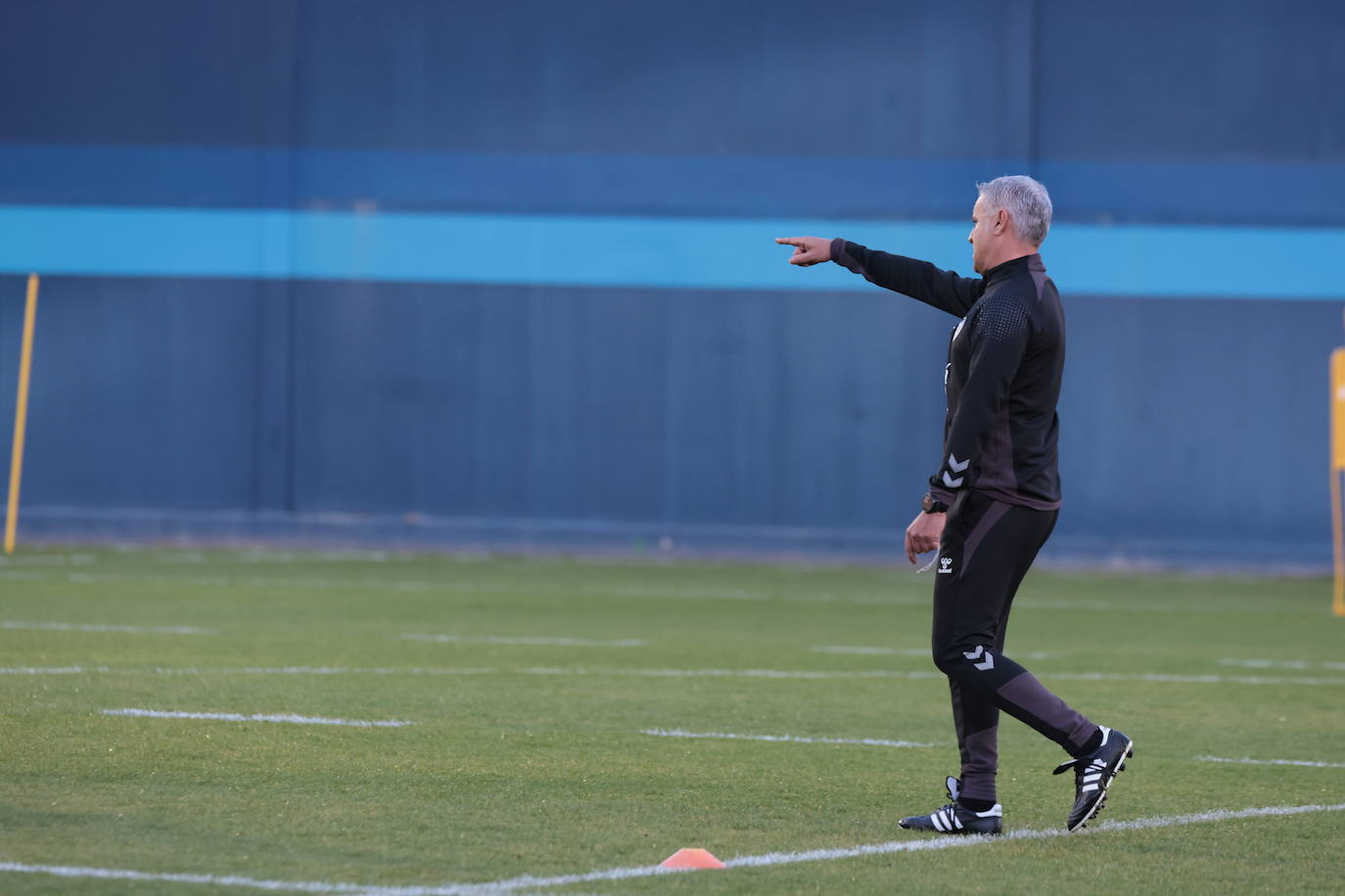 Primer entrenamiento de Pellicer como técnico del Málaga