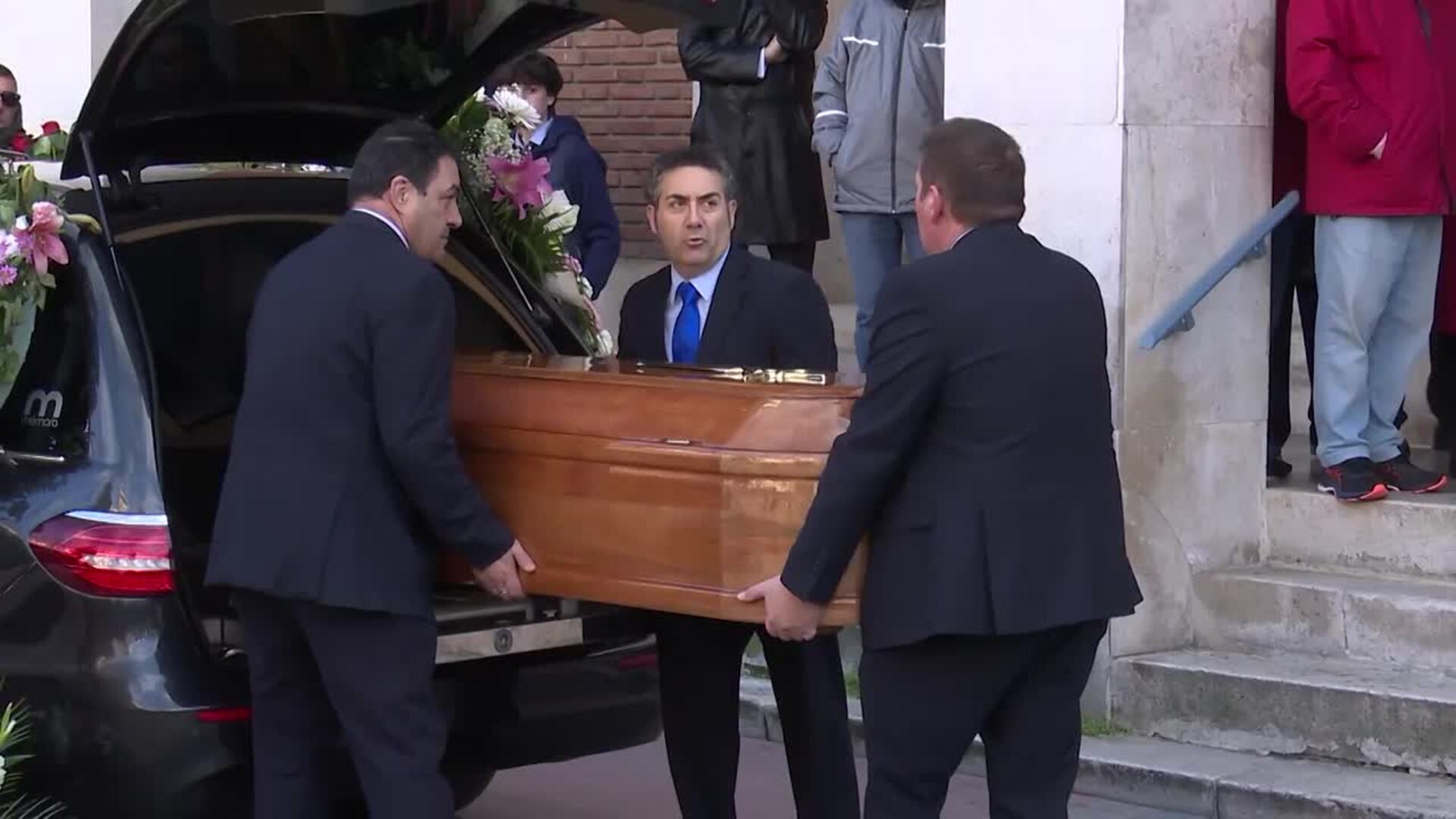 Rabia en Valladolid en el funeral por Paloma y su hija, víctimas de violencia machista