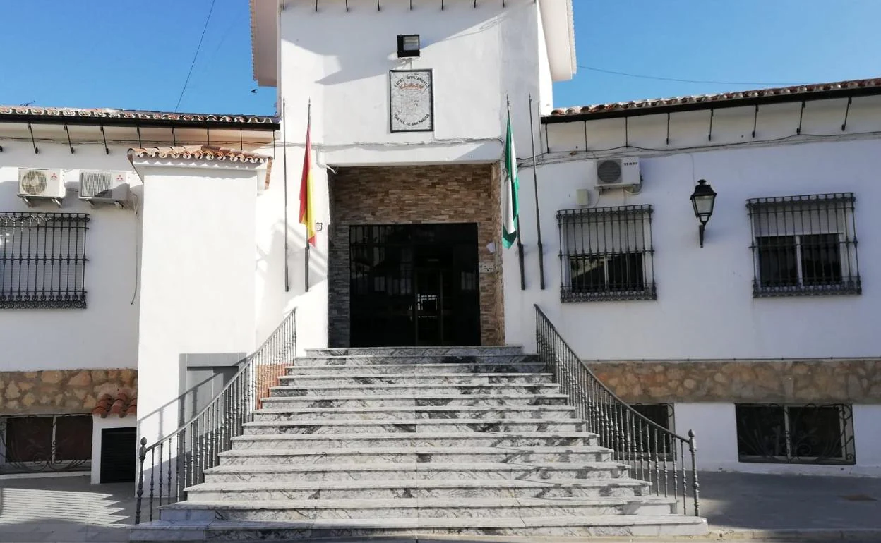 Ayuntamiento de Cuevas de San Marcos.