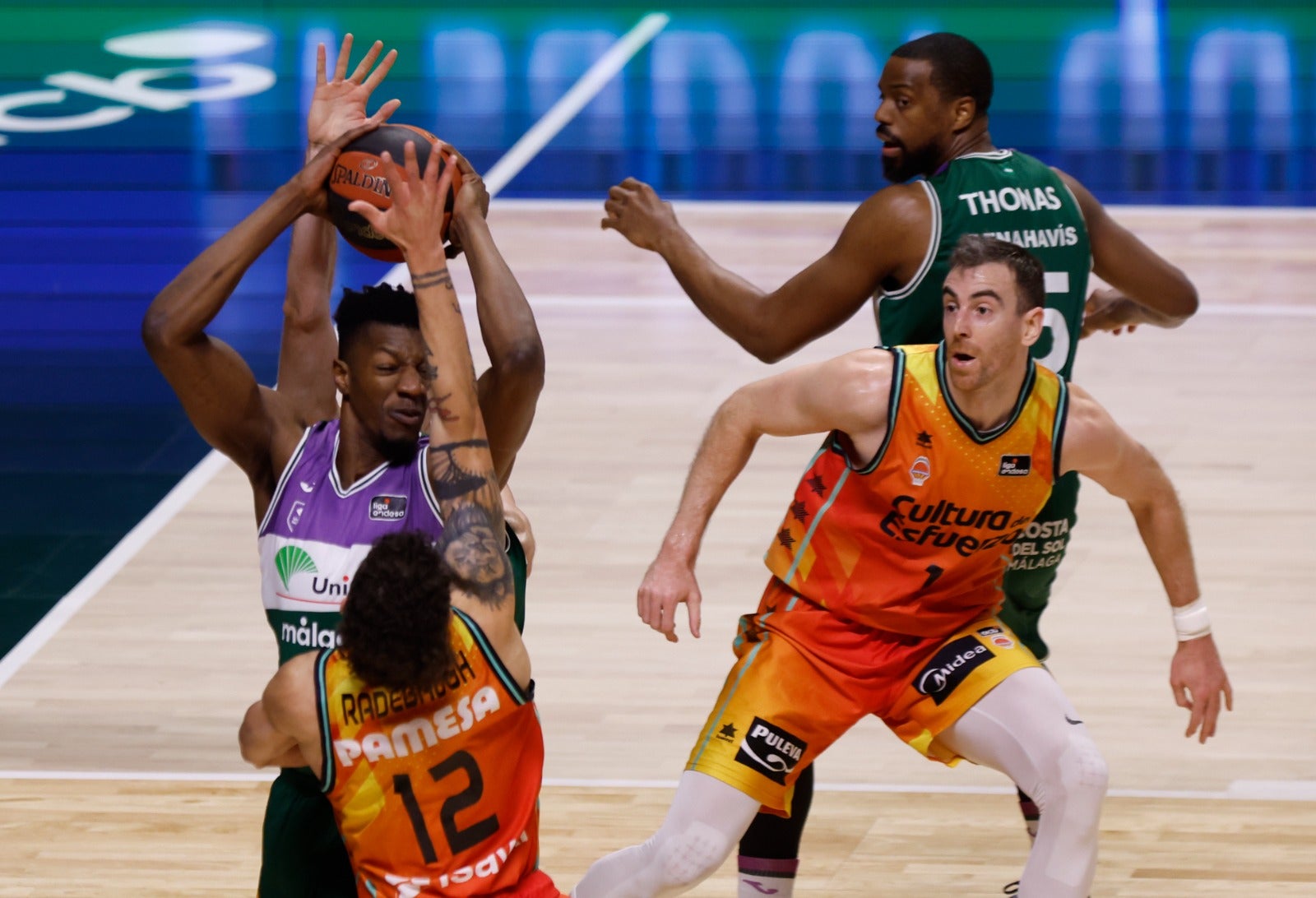 Fotos: La victoria del Unicaja ante el Valencia en imágenes