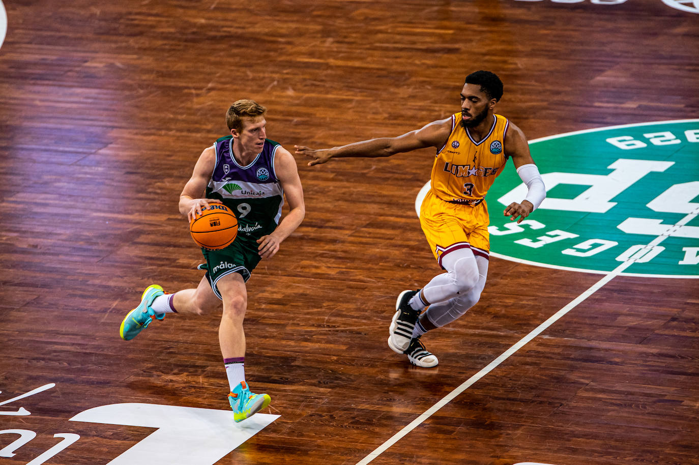 Victoria del Unicaja en la cancha del Limoges (67-84). 