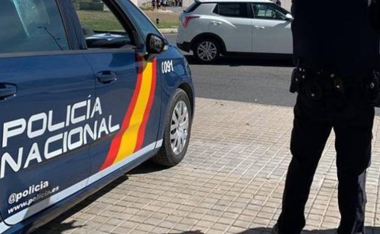 La Policía Nacional detuvo al sospechoso en Écija (Sevilla).