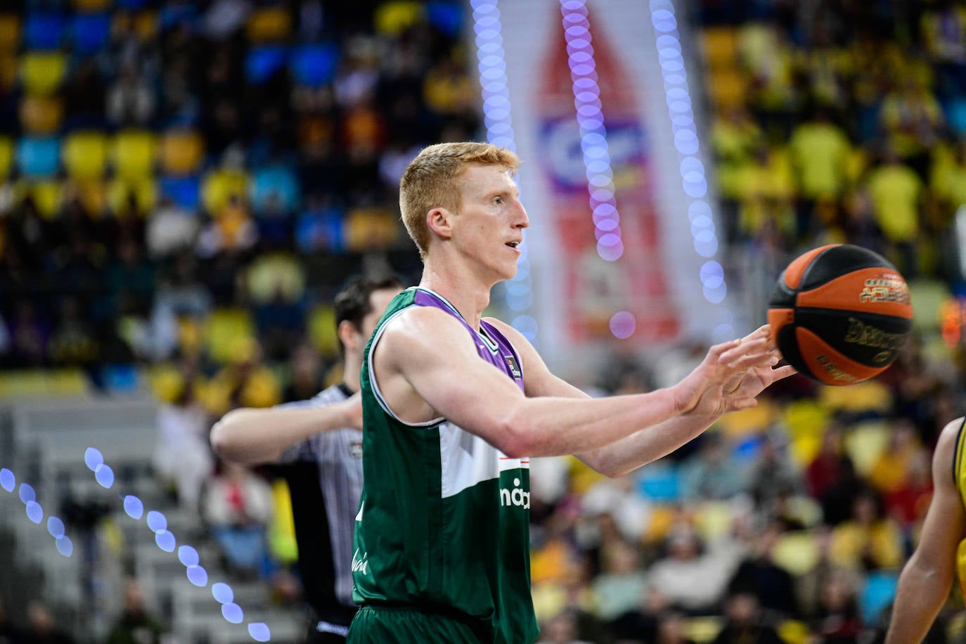 Derrota del Unicaja ante el Gran Canaria (88-70). 