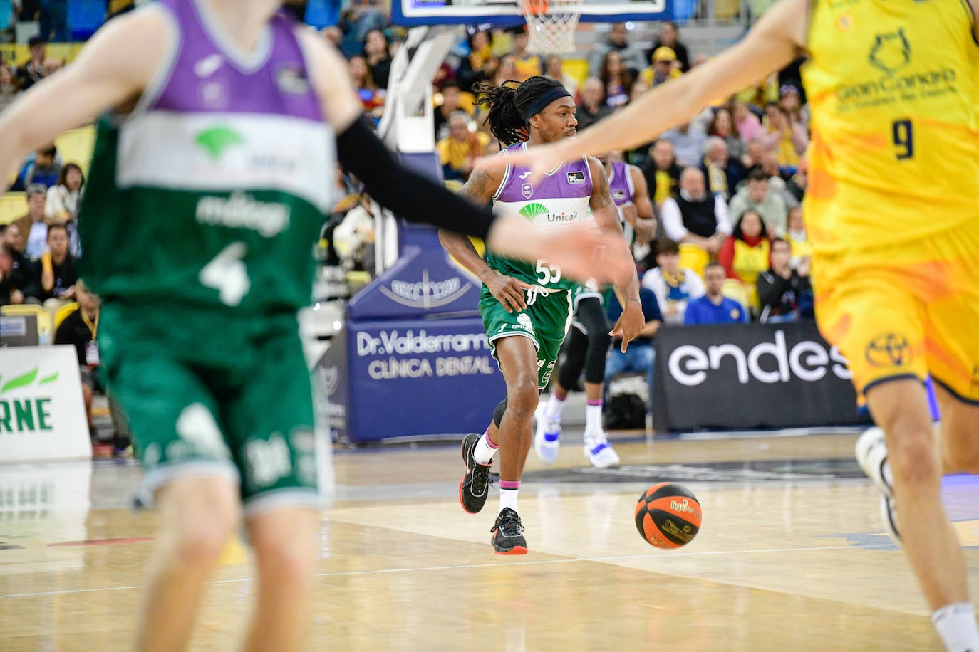 Derrota del Unicaja ante el Gran Canaria (88-70). 