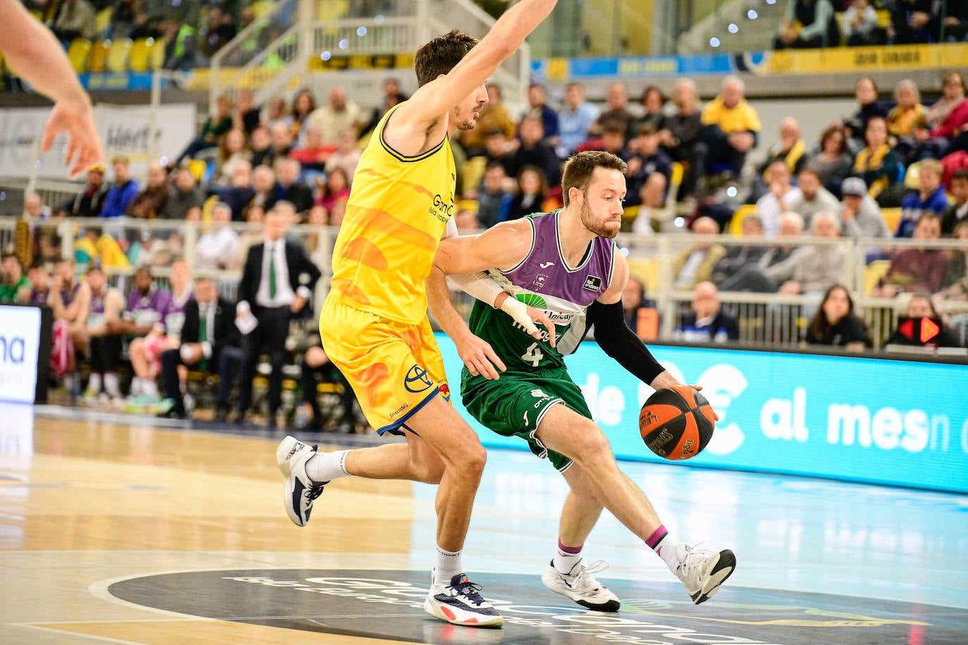 Derrota del Unicaja ante el Gran Canaria (88-70). 