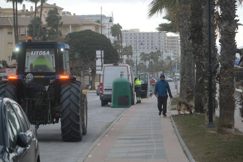 Paseo marítimo de Torremolinos, este sábado.