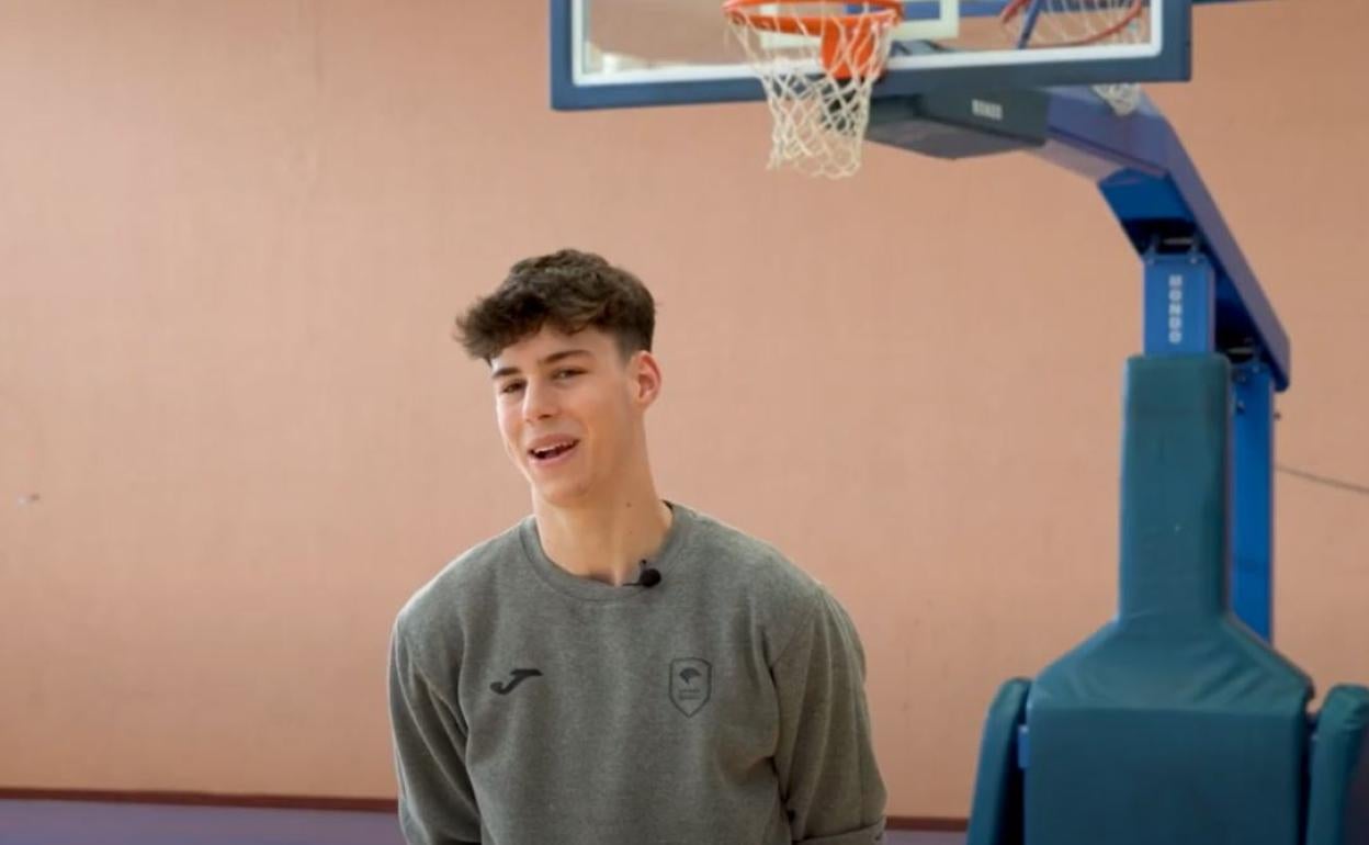 Mario Saint Supéry, este martes en la pista auxiliar del Palacio de los Deportes. 