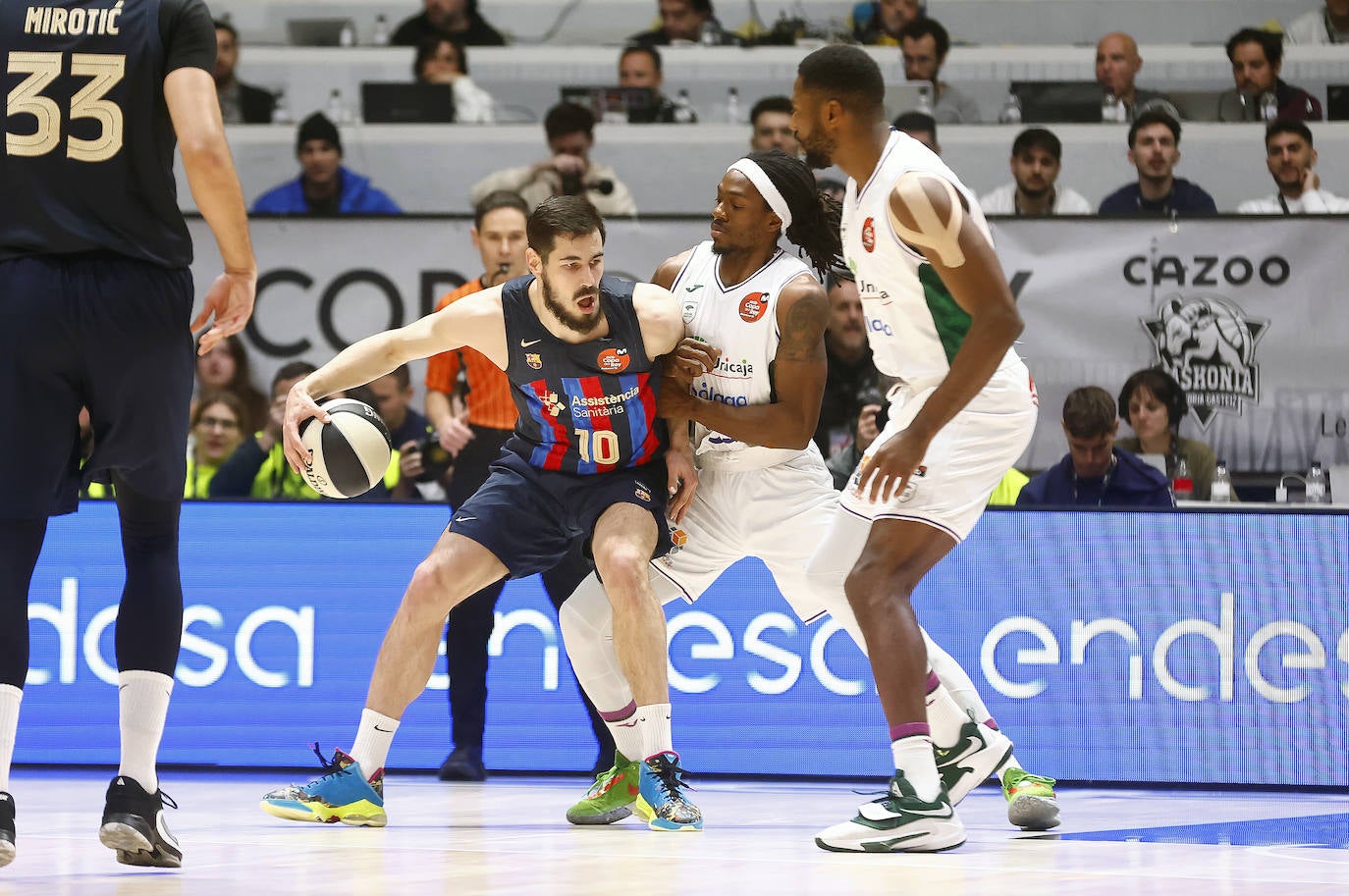 Las mejores fotografías del Barcelona-Unicaja de la Copa del Rey de Baloncesto 2023. 