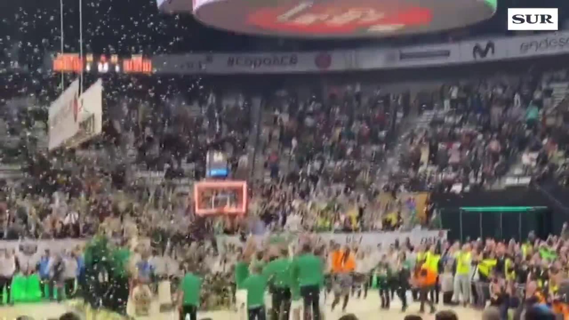 El Unicaja recoge el trofeo que le acredita como campeón de la Copa del Rey de Baloncesto 2023