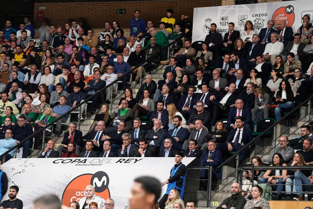 Un partido cargado de morbo y tensión disputado en el Olimpic de Badalona