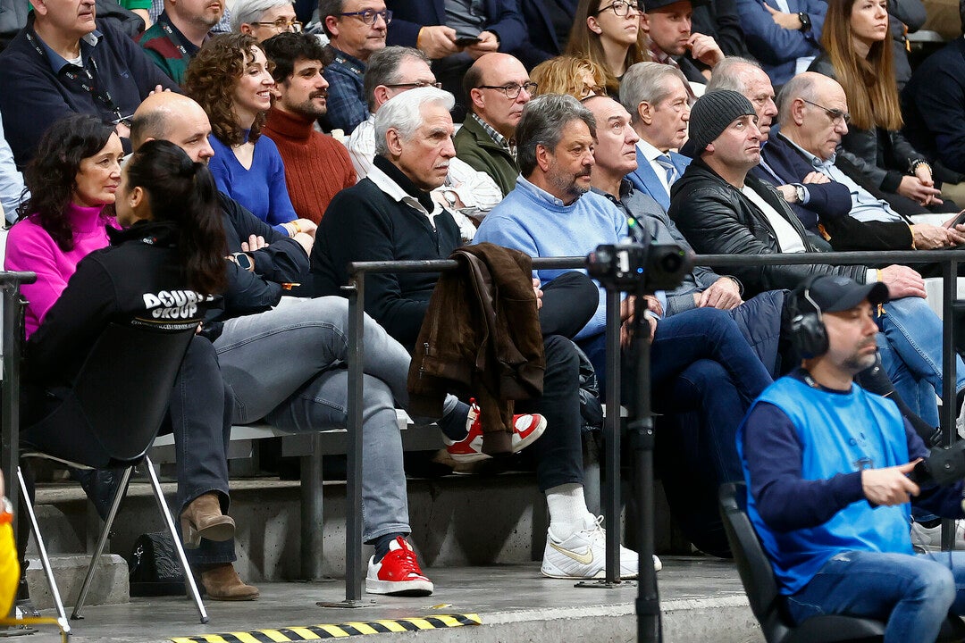 Un partido cargado de morbo y tensión disputado en el Olimpic de Badalona