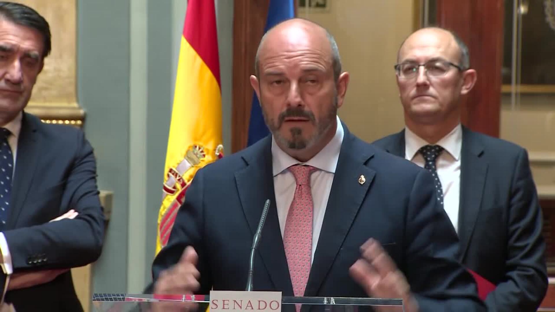 Rollán: “Desde el PP defendemos la custodia y la protección del lobo, pero no a cualquier precio”