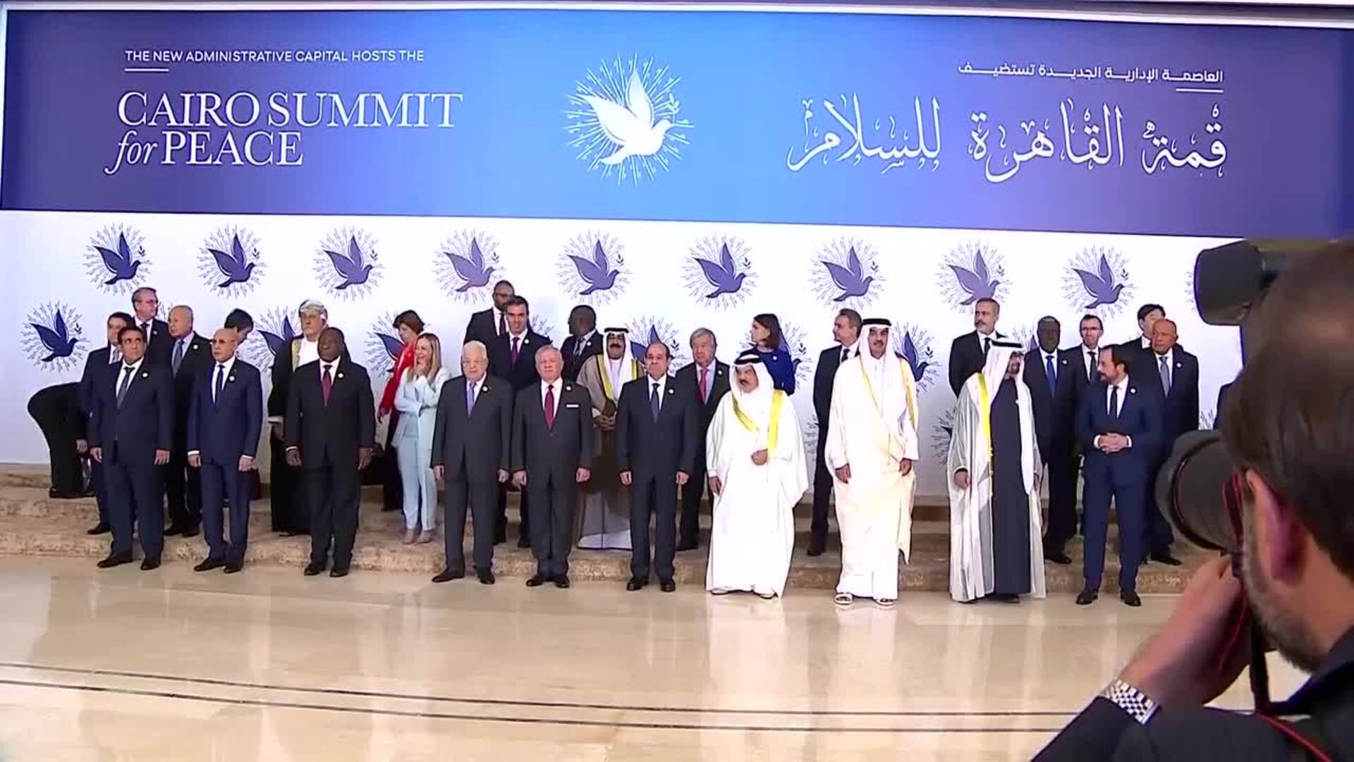 Sánchez se reúne con Michel, Guterres y Borrell antes de participar en la cumbre en El Cairo