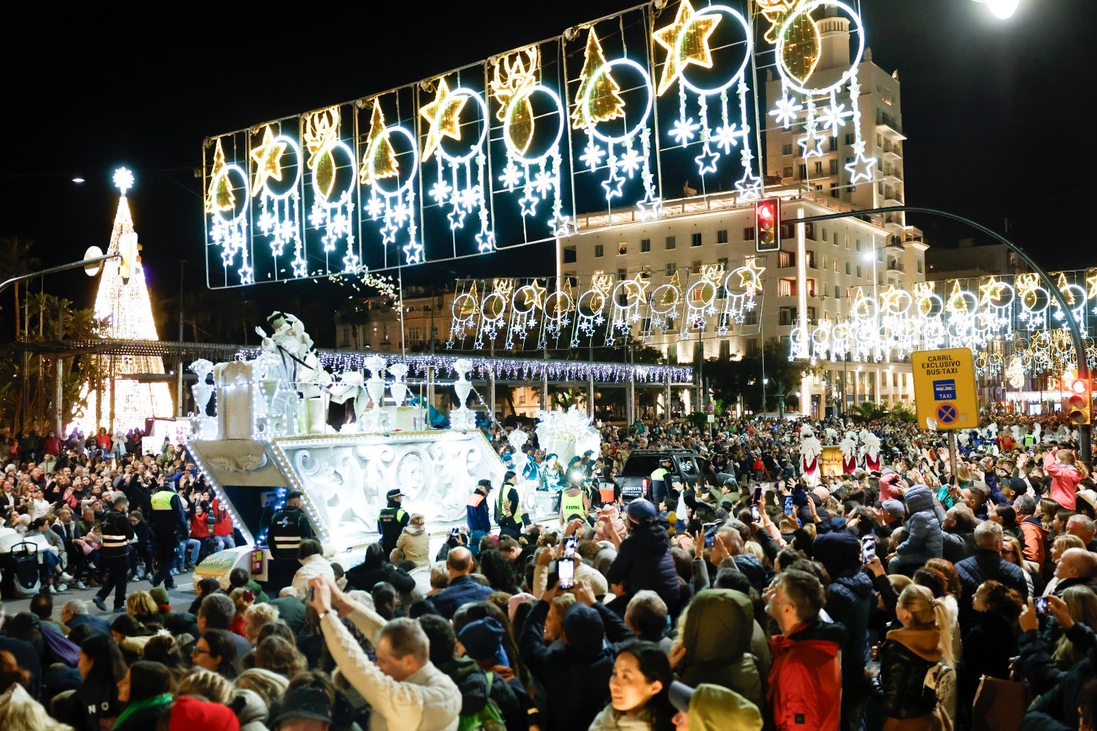 La Cabalgata de los Reyes Magos en Málaga 2024, en fotos