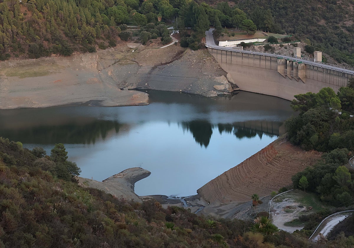 Imagen del embalse de La Concepción.