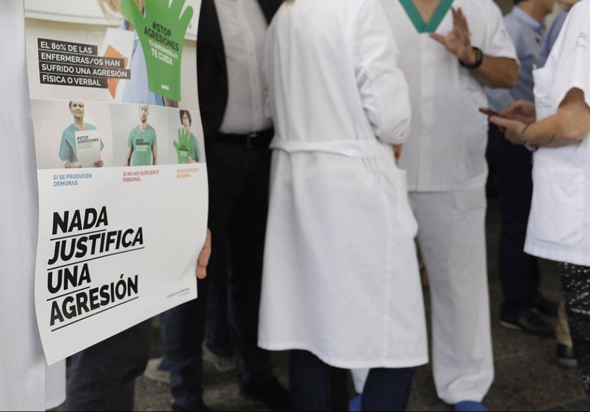 Andalucía prevé tener en un año la ley contra agresiones a profesionales sanitarios