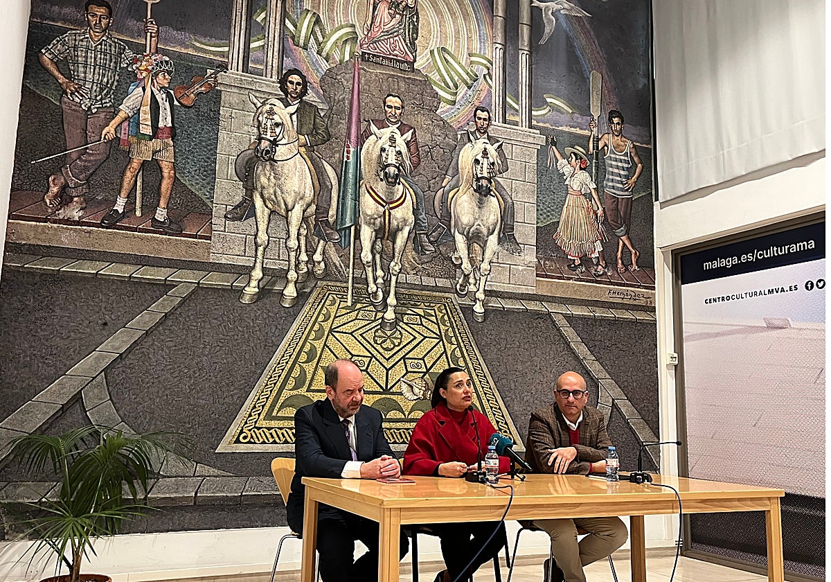 Francisco Haro, Silvia Olivero y Manuel López en la presentación de 'Boulanger'