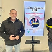 Acto de presentación de la iniciativa solidaria en la Tenencia de Alcaldía de Torre del Mar.