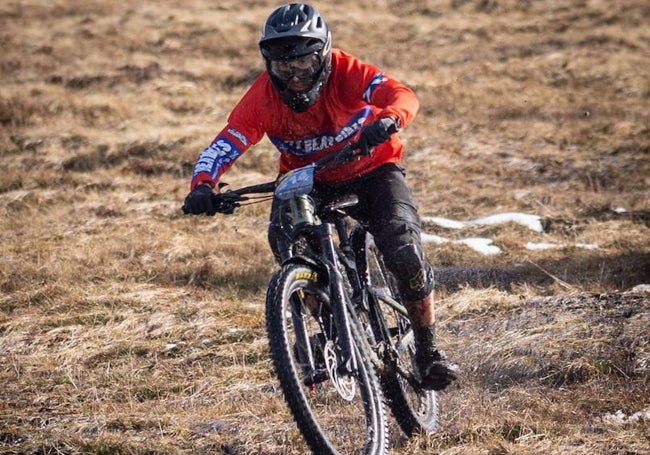 Román Perales es un gran apasionado del enduro.