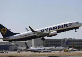 Muere un pasajero a bordo de un vuelo de Ryanair entre Málaga y Manchester