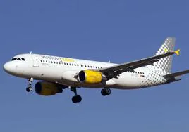 Vueling lanza su outlet de vuelos baratos con precios para volar desde Málaga a 15,45 euros