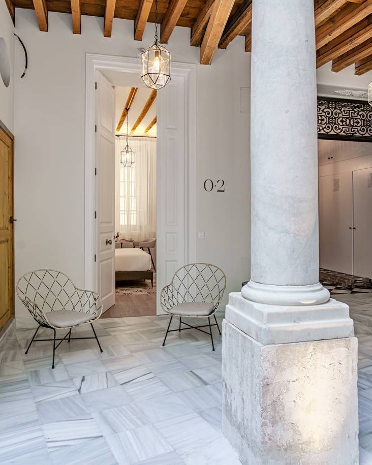 La rehabilitación de un destartalado edificio en el Centro de Málaga revela su floreciente pasado barroco