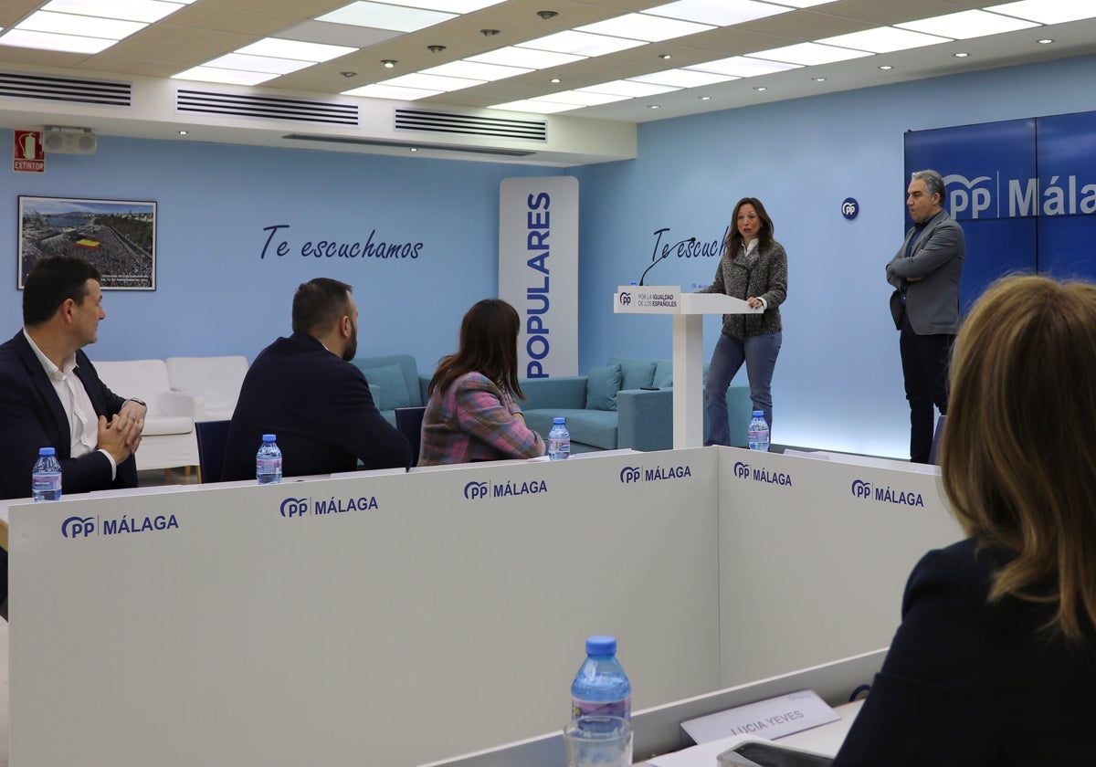 Navarro y Bendodo, esta mañana, tras la reunión.