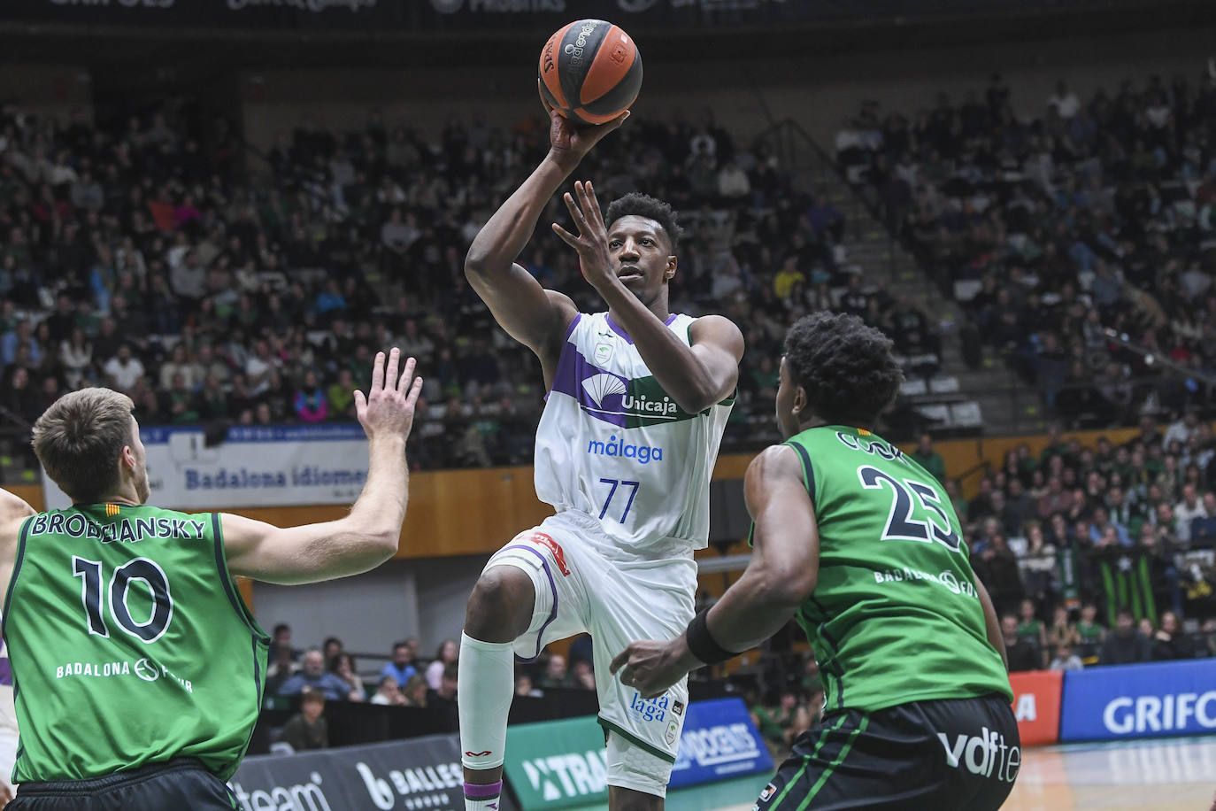 El Joventut-Unicaja, en imágenes