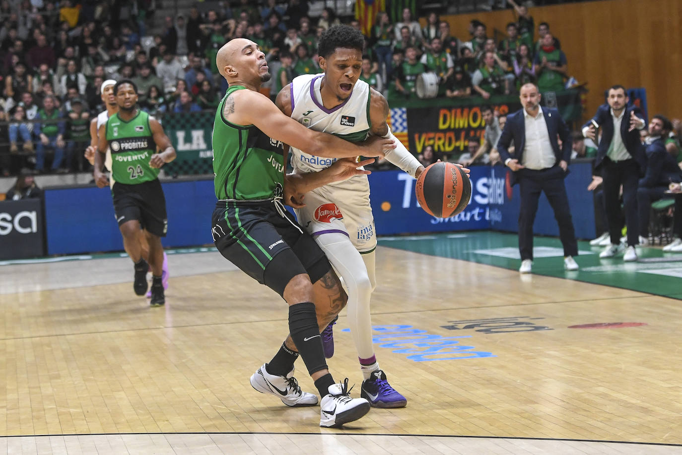 El Joventut-Unicaja, en imágenes