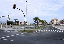 Aspecto del vial que conecta Parque Litoral con el eje litoral oeste.