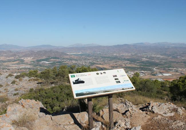 Cima y mirador del Jabalcuza