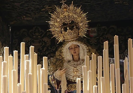 La Hermandad de la Cena celebra estos días el triduo en honor a la Virgen de la Paz.