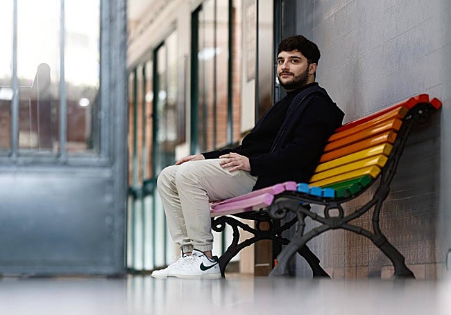 David, en uno de los pasillos del IES Politécnico Jesús Marín.
