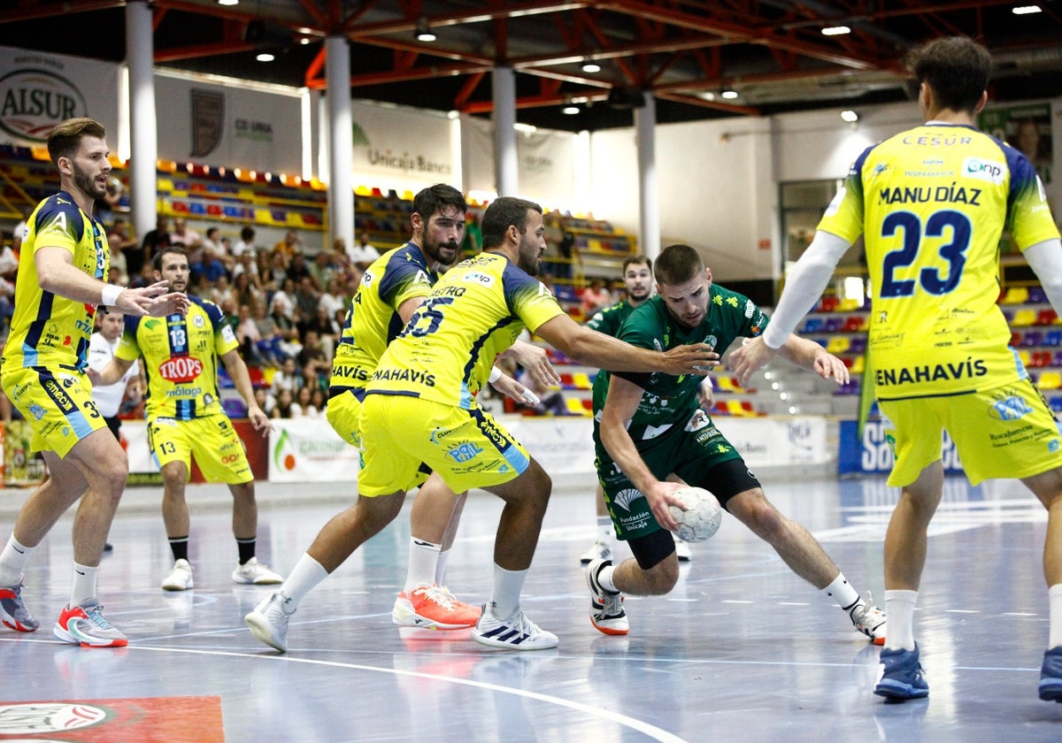 Polideportivo malagueño: Fin de semana marcado por el derbi malagueño de balonmano