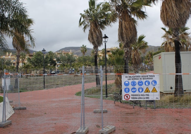 Terrenos, en la confluencia de Vicente Blanch Picot y Pilar Galera Martín, donde se construirá el pabellón deportivo.