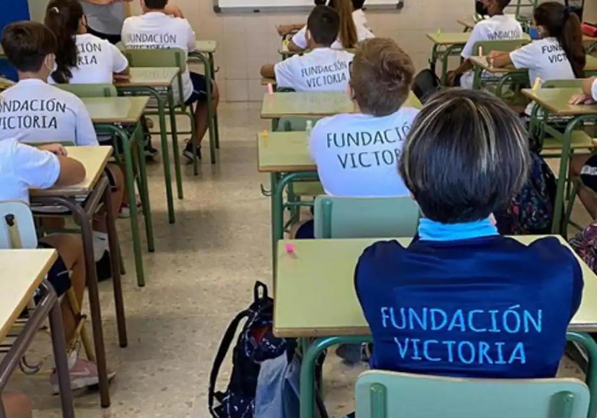 Despiden a un profesor de un colegio de la Fundación Victoria en Málaga tras las quejas de las madres de 10 niños