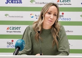 Marta Fernández, durante su presentación como nueva asesora del Unicaja.