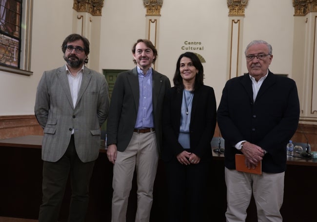 Eduardo Díez, Santiago Vivanco, Emilia Garrido y Mariano Vergara.