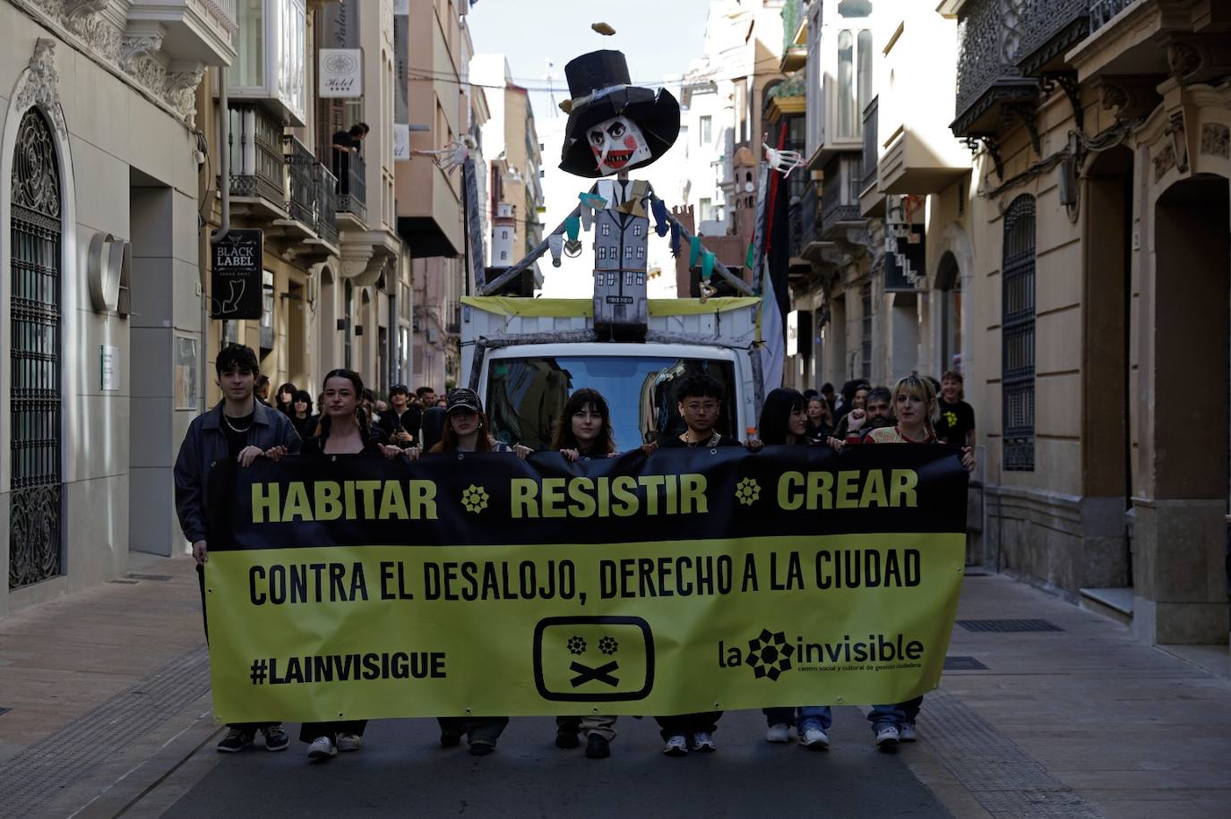 Así fue la manifestación en Málaga en defensa de La Invisible