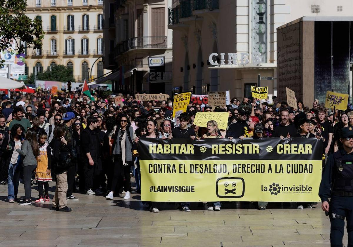 Así fue la manifestación en Málaga en defensa de La Invisible