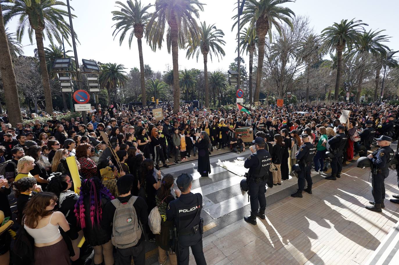 Así fue la manifestación en Málaga en defensa de La Invisible