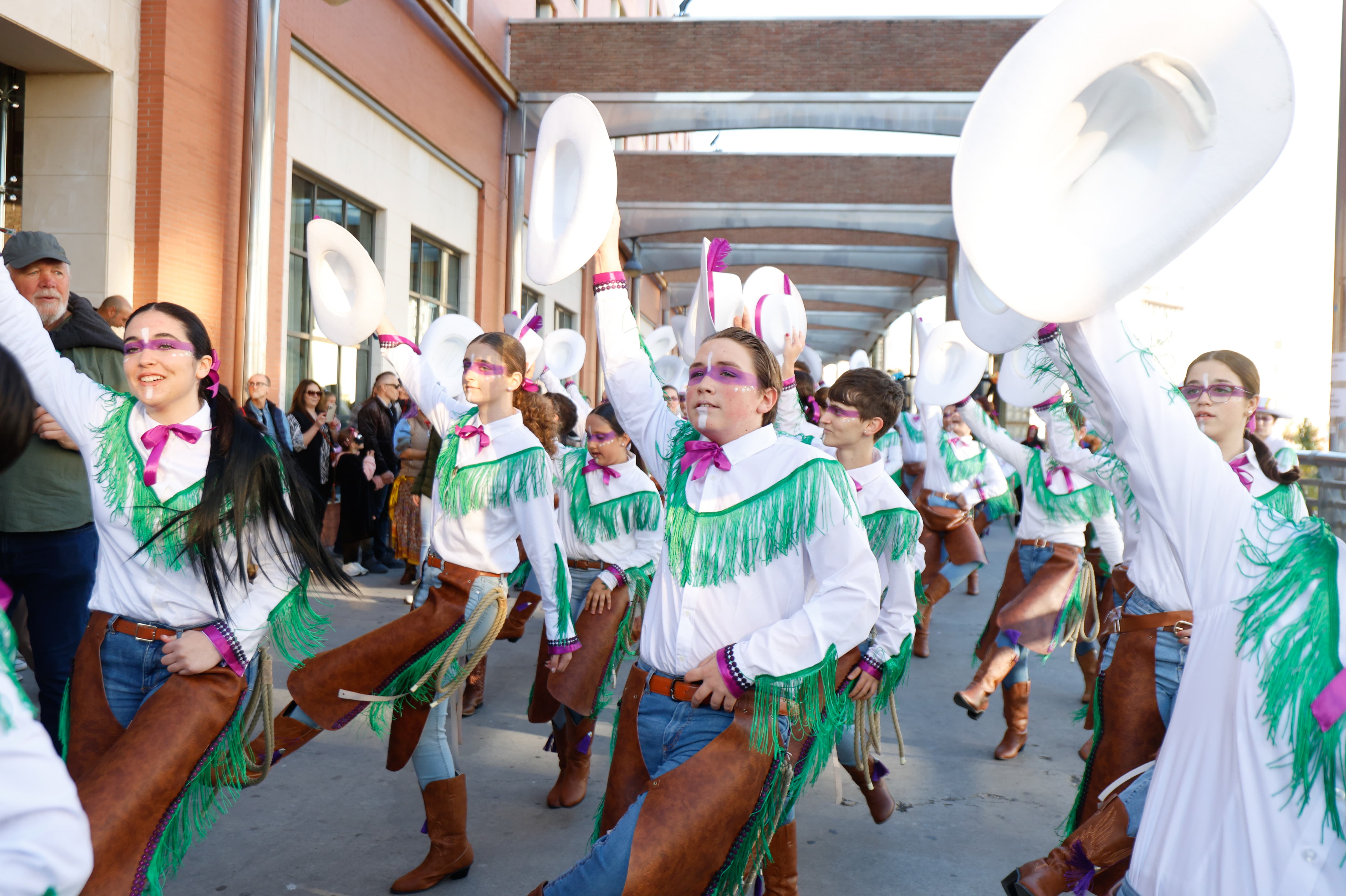 Las mejores imágenes del desfile del Carnaval de Málaga 2024