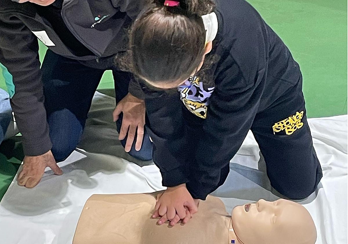 Quirónsalud Málaga forma en reanimación cardiopulmonar a niños