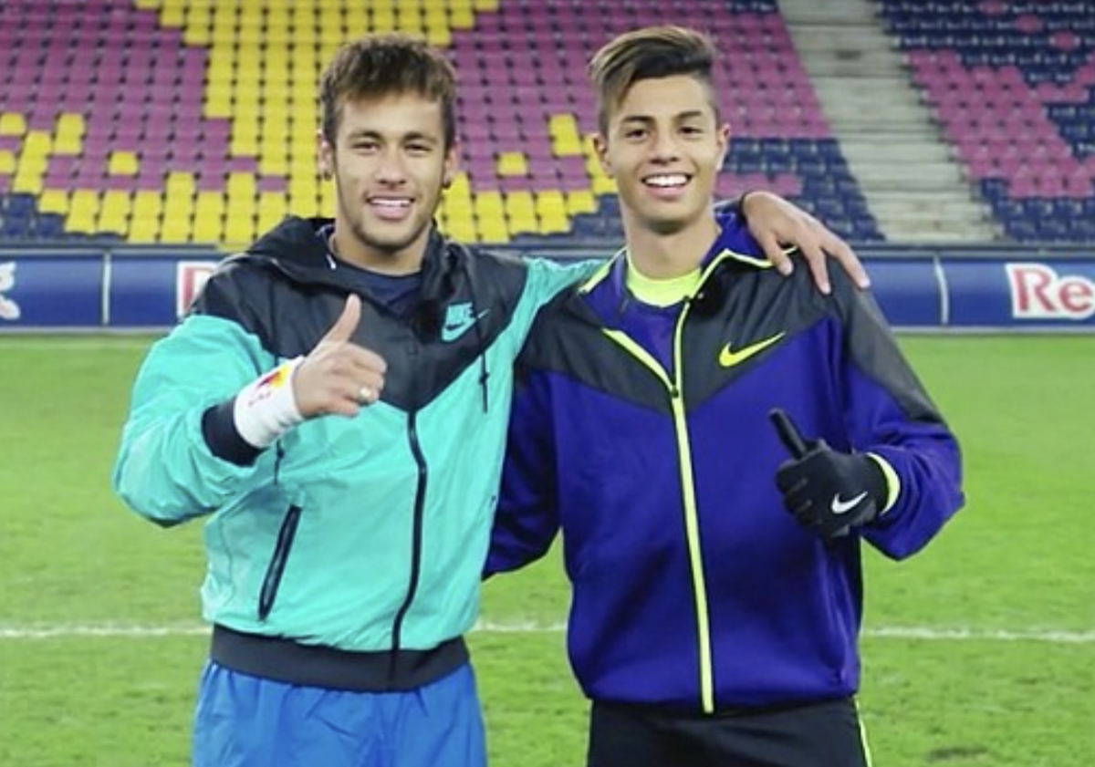 Imagen principal - Varias etapas de Hachim Mastour.