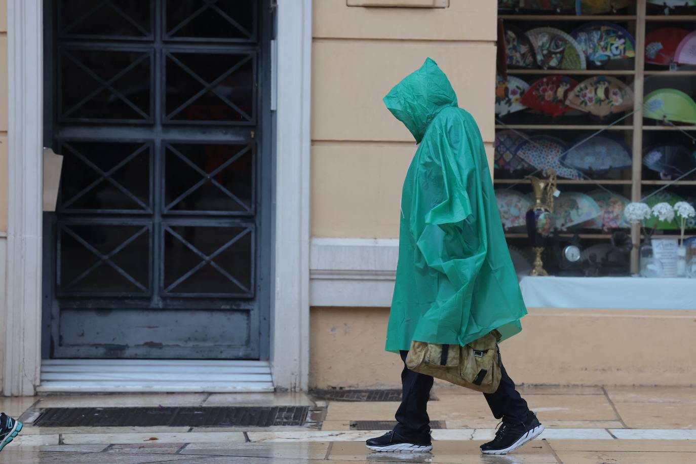 La esperada lluvia llega a Málaga