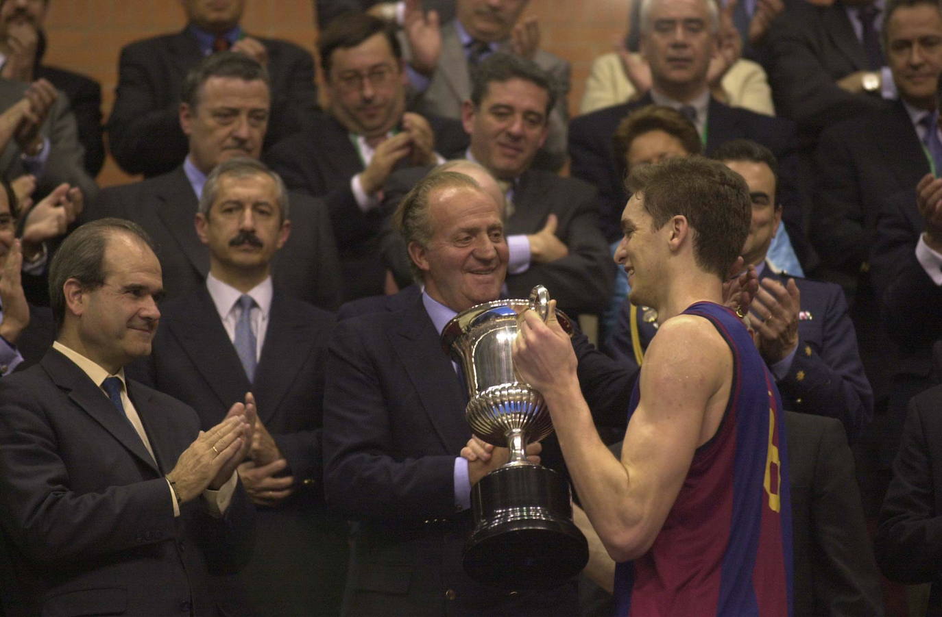 La primera Copa del Rey en el Carpena, pasó a la historia como la 'Copa de Gasol' por el gran impacto de un joven Pau, que terminó levantando el título