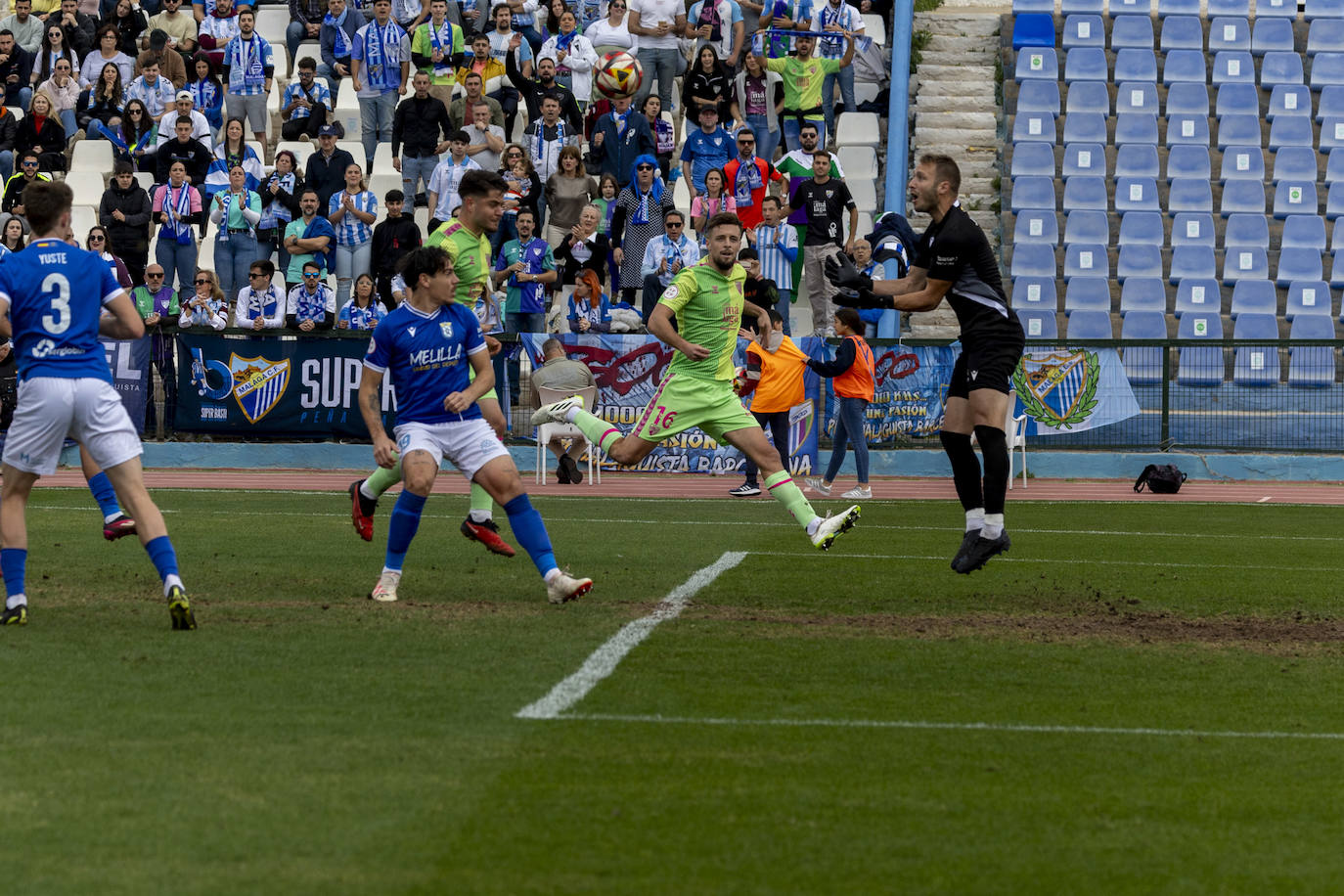 Las mejores imágenes del Melilla-Málaga