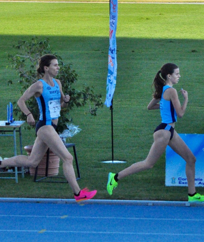 Imagen secundaria 2 - Madre e hija, rivales por un día en el Campeonato de España de atletismo