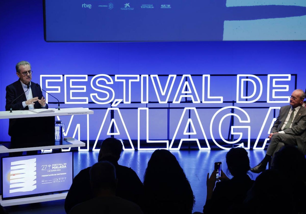 Presentación del 27 Festival de Málaga en el Echegaray, con Juan Antonio Vigar.