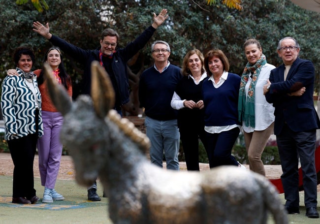 El equipo de 'Hamlet, continúe'. De izquierda a derecha, Laura Baena, Alessandra García, Roger Bernat, Francisco Montijano, Esperanza López Hidalgo, Lourdes García Ortiz, Mariví Cerví y Antonio García de Gálvez.